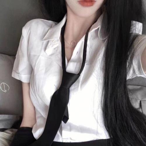 伪装者